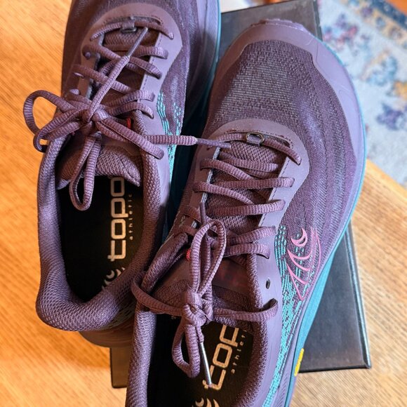 Topo Athletic Ultraventure 4 Trail Shoes | Women’s Size 10 | Purple / Teal - Picture 6 of 6